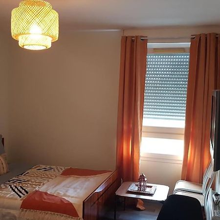 Studio Orleans Theatre Apartment Bagian luar foto